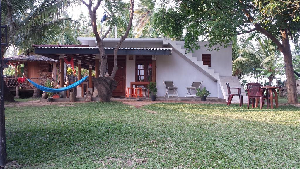 Yaye Guest House Тиссамахарама Экстерьер фото